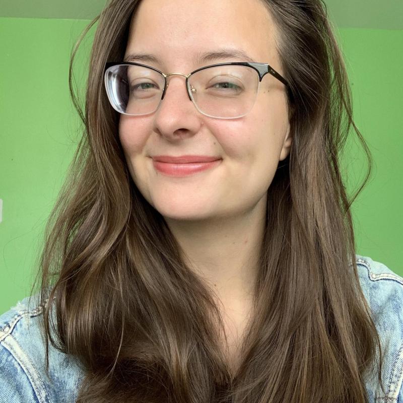 Headshot of Emily Valentin