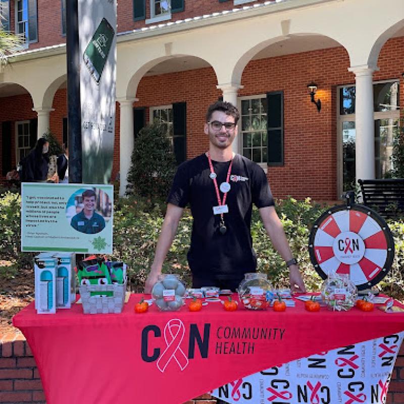 Younis tabling for his host site. 