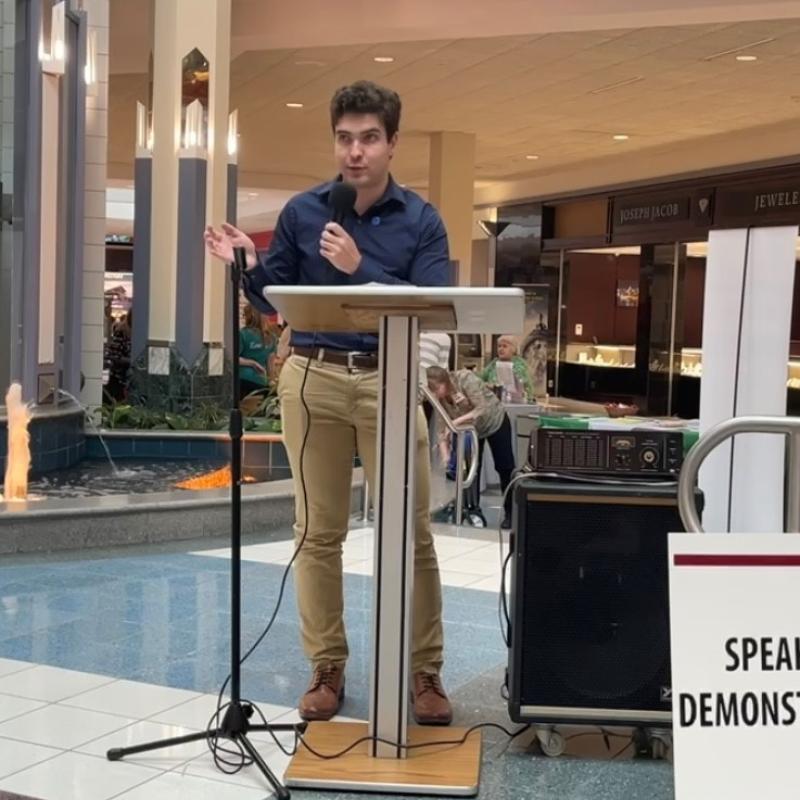 Jack Ibinson presenting about preventive screenings at the 2022 Health & Education Expo at the Westmoreland Mall.